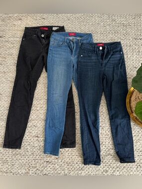 Women’s Guess Jeans Bundle